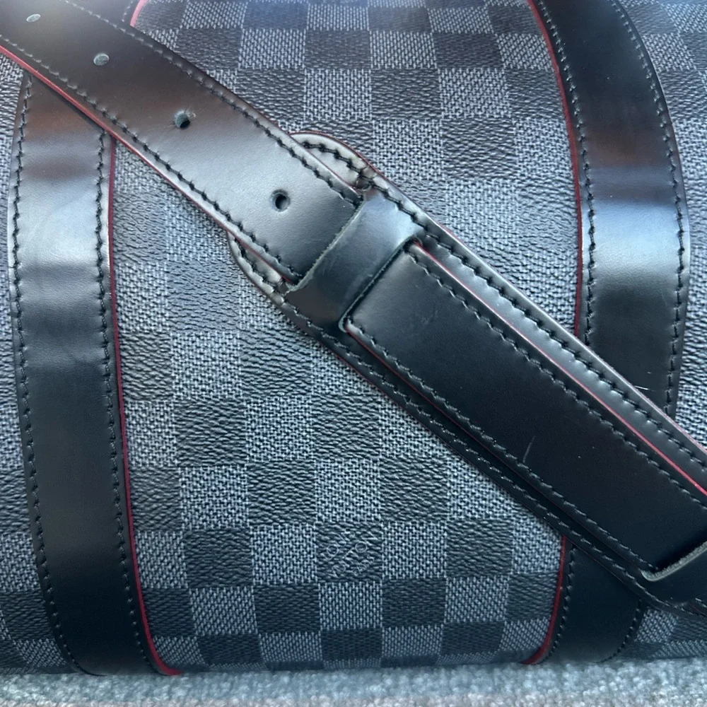 Louis Vuitton Keepall 55 Bandoulière Damier Graphite Red Trim Limited Edition